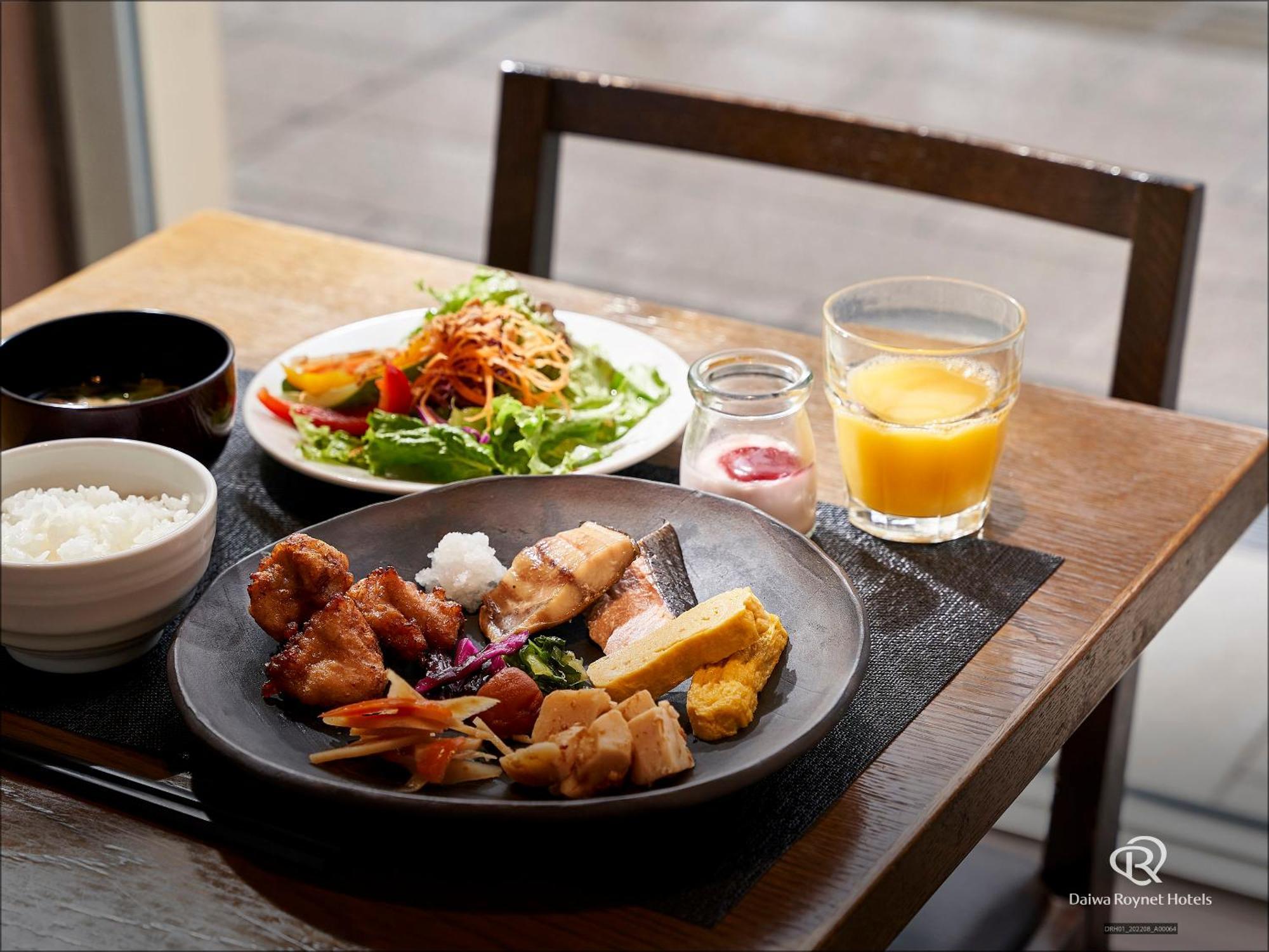 Daiwa Roynet Hotel Sapporo-Susukino Esterno foto